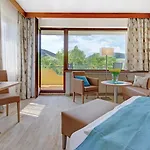 فندق مبيت وإفطار Gaestehaus Gaiser 4*