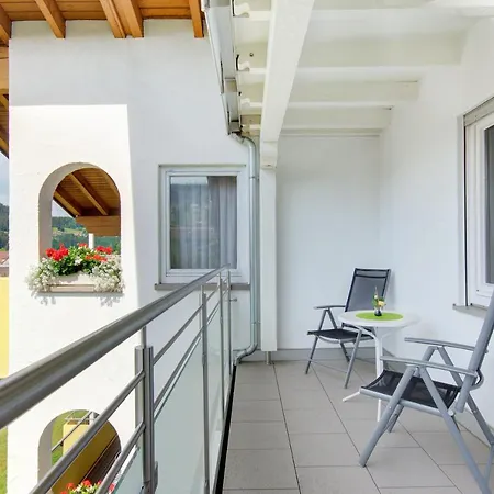 Gaestehaus Gaiser 4* באיירסברון