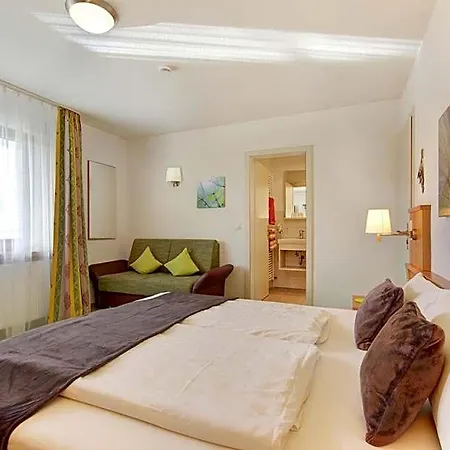 Gaestehaus Gaiser Panzió
