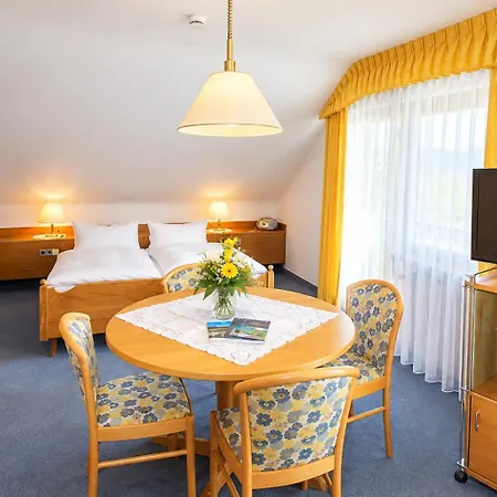 Gaestehaus Gaiser Couette-café 4*