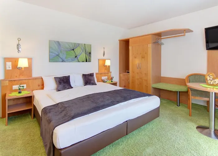 Bed & Breakfast Gaestehaus Gaiser 4*