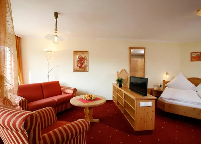 Bed and Breakfast Gaestehaus Gaiser 4*